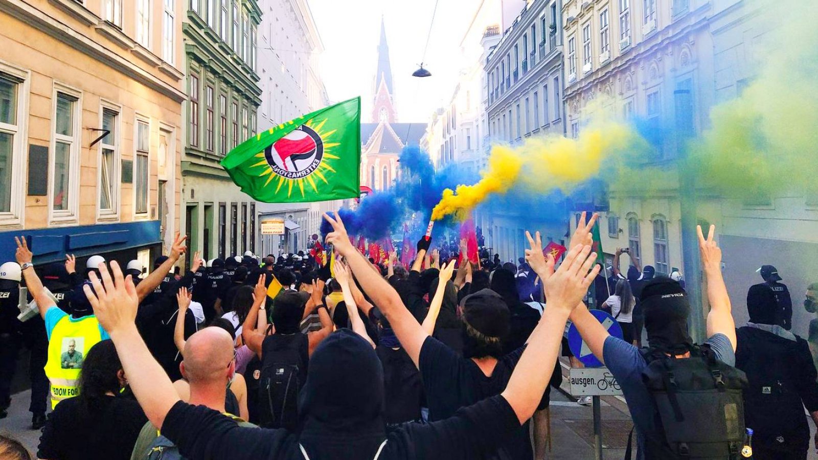 Turk Fasizmine Gecit Yok Yuruyusu Yeni Ozgur Politika