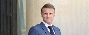 Boyun Eğmeyenlerden Macron önerisi