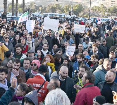 Şam’da demokrasi eylemi