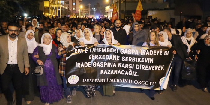 Kayyum protesto, Akdeniz