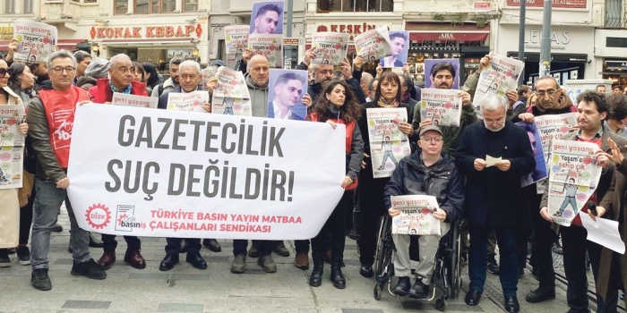 Yeni Yaşam Gazetesi ile dayanışma eylemi